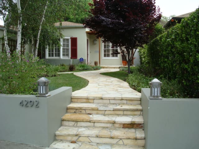 Traditional Landscape Design with Feng Shui